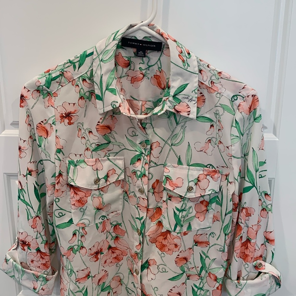 Tommy Hilfiger Women’s Floral Blouse - Picture 9 of 13